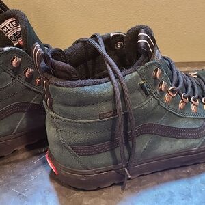 Vans Men's Green High-Top Sneakers